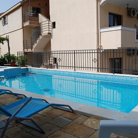 Apartments Srzentic Petrovac Εξωτερικό φωτογραφία