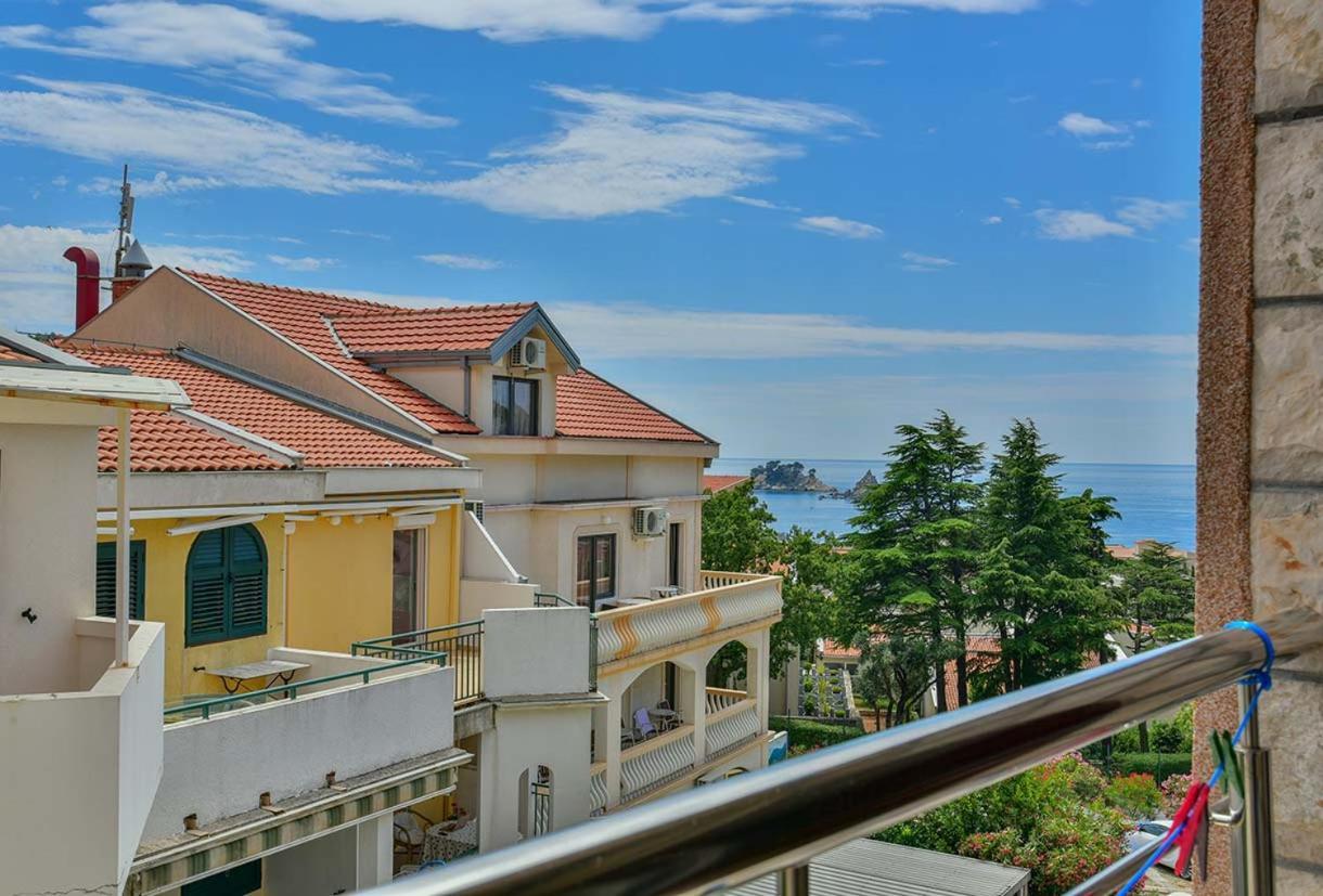 Apartments Srzentic Petrovac Εξωτερικό φωτογραφία